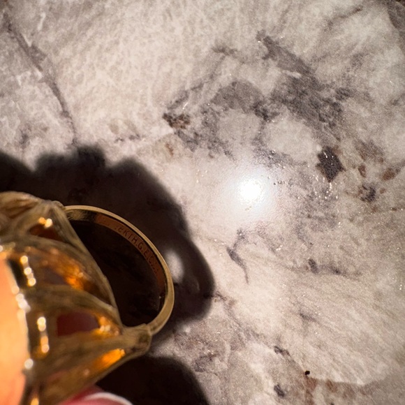 Gold Coin Ring - Picture 8 of 10